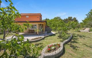 Amazing Home In Skradin With House A Panoramic View - Skradin - 9