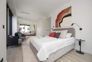 Luxury Apartments with Parking and Air Conditioning in Warsaw's Wola District by Renters Prestige - Varsavia - 0