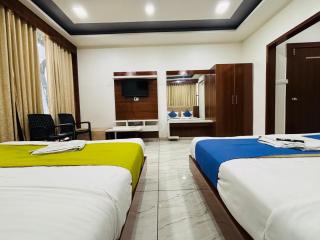 Hotel RR ONE Rooms - Vadodara - 4