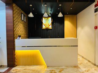 Hotel RR ONE Rooms - Vadodara - 3