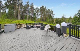 Amazing Home In Gressvik - Gressvik - 9