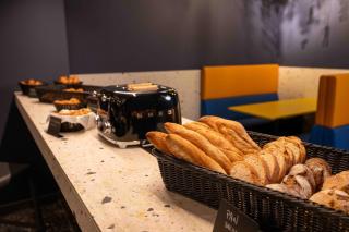 Pathos by Mimood Aparthotels - Valencia - 3