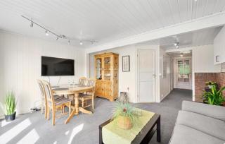 Lovely Apartment In Tjørhom With House A Mountain View - Tjørhom - 5