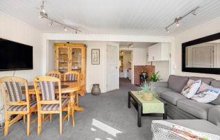 Lovely Apartment In Tjørhom With House A Mountain View - Tjørhom - 4