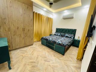 X wharehouse - Dargai - 1