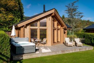 Cwtch-Log-Cabin - Llandrillo - 0