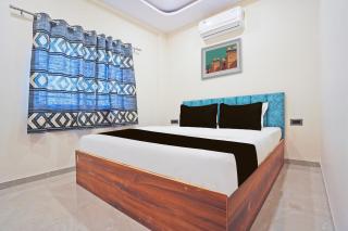 Hotel O Black Villa - Khāpri - 0