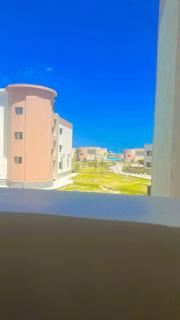 شقه بمنتجع هلنان بورفؤاد رقم 4 عماره1 Helnan Resd flat no4 Bld1 - - 9