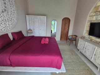 NEW! Villa Bougainville - 3BR in Nyanyi - Munggu - 7