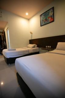 De'Tonga Hotel - Medan - 7