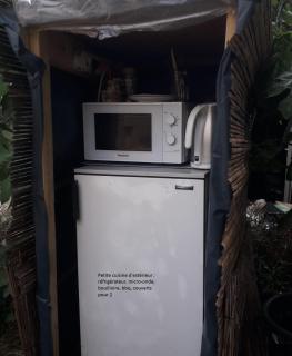 Deux tentes confortables dans un joli jardin idéalement situé - Sète - 4