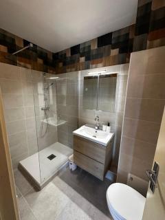 Coeur de ville, studio avec parking N73 - 1