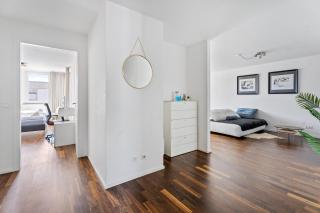 EXQUIS 2BR Luxus Apartment ROLF BENZ I Parken I Netflix I Stadtmitte I Familienfreundlich I Mercedes-Benz - Böblingen - 7