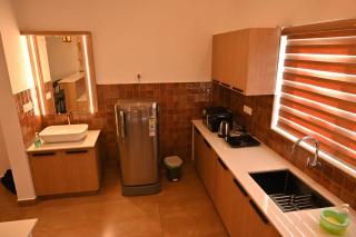 Thottumkal Hilltop Resort - Karimkunnum - 8
