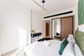 Beautiful 1 Bed Apartment in Binghatti Orchid - 3