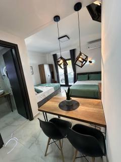 LEONA LUX Studios - Mesochórion - 5