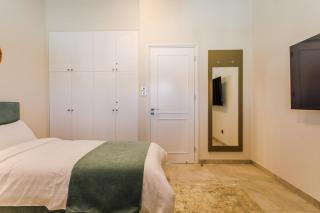 All Seasons Boutique Townhouse - Pafos - 3