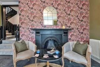 Elegant 9-Bed Manor in Snowdonia - Dolgellau - 3
