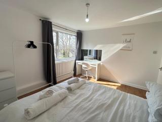 Modern flat, great location - Purley - 5
