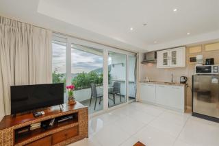 C196 Condo 1BR Sea View & 5 Min to Beach - Ban Kata - 2