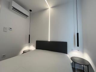 Central -III- Room - Athene - 0