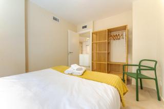 Cambrils - Luxury Apt - Beach & Rooftop Pool - AC - 4 Guests - Cambrils - 1