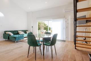Guesthouse Les Maurins - Saint-Sulpice-de-Faleyrens - 0