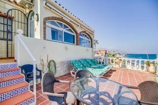 Charming Townhouse in El Faro, Spain, Studding Sea View & Community Pool - Fuengirola - 8