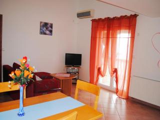 Spacious Apartment in Senj with Swimming Pool - Senj - 3