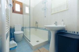 Friend House - Nea Peramos - 5