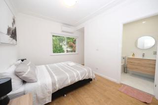 Sydney Stunning 4 bed 4 bath at Auburn new Listing - Auburn - 6