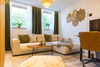 Tropengeflüster, exclusives Penthouse mit Whirlpool und Panoramablick über Hof - Hof - 5