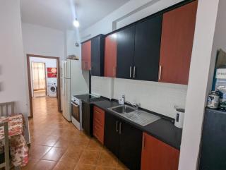 Friend & Family Apartment - 9