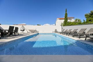 CROWONDER Apartment Complex M&M Sky View with Swimming Pool - Vir - 6