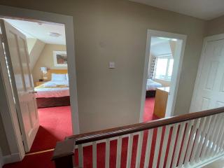 Belmore Court & Motel - 6