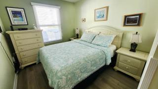 Beautiful Downtown Truman Annex Condo - Key West - 5