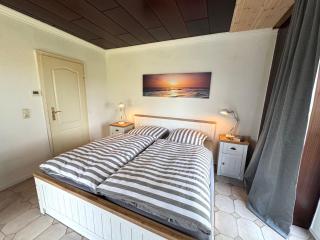 Landhaus Nordsee-Peerhuus - Friedrichskoog - 0