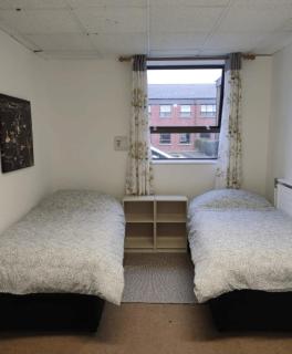 Simple & Affordable Student Room 2 beds - Dublino - 3