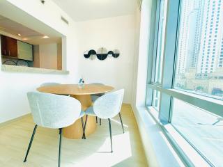 Vserve - 1 BR Escape in the Heart of Dubai Marina - 6