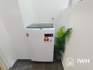 The Cove Premium Suites 7-13pax by IWH Suites - Ipoh - 1