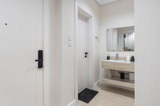 GR-Elegant 2BR Apartment near KAFD - Prime Location - Riyadh - 1