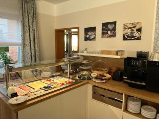 Gästehaus am Kurpark Hotel Garni - Horn-Bad Meinberg - 1