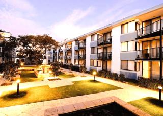 206 South Perth Secret Sanctuary1br-prkg - Perth - 0