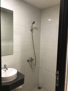 Apartment top floor with balcony - Jodoh - 2