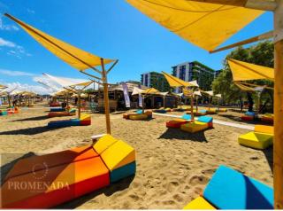 Luxury Suit Beach Front Promenada Pool & Spa Resort prima linie la mare - Năvodari - 4