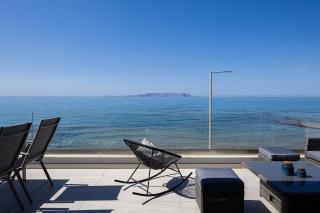 Nūa Residence - Beach at Your Doorstep by etouri - Heraklion - 8