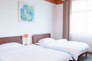 Tianmen Mountain Panorama & Cultural Art Exchange Hostel - 4