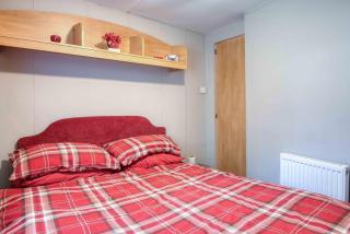 Hopkins Retreat - 3 Bedroom Caravan - Hot Tub - Swansea - 3