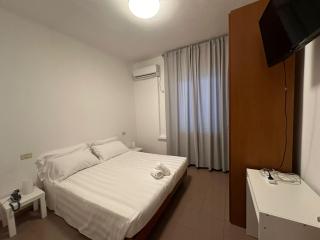 Hotel la Marinella - Marina di Montemarciano - 2
