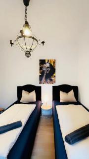 Lovely 2BR for 5P Peaceful & Central Stay - Klosterneuburg - 9